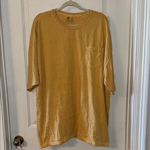 Comfort Colors Mustard Yellow Short Sleeve Pocket Tee